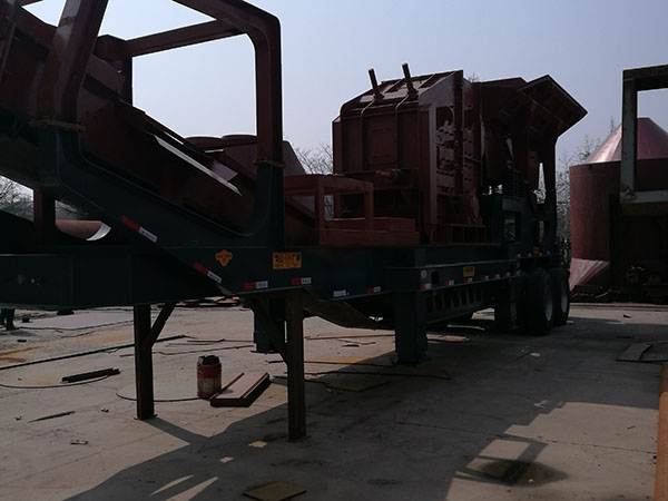 一臺(tái)可移動(dòng)式破碎站的分類