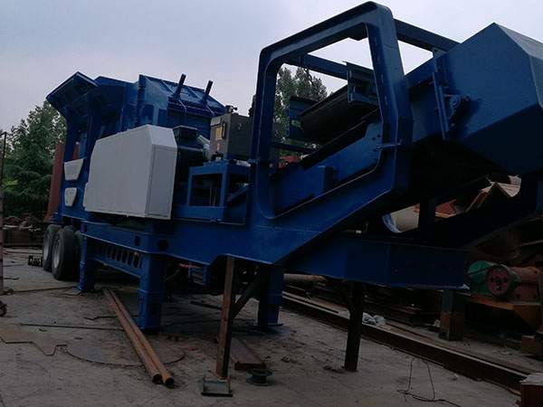 環(huán)保移動(dòng)破碎站建筑垃圾