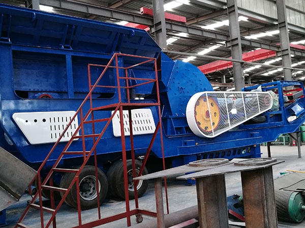 篩分式移動破碎站設(shè)備廠家